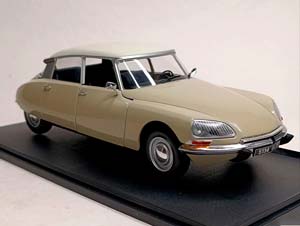 CITROEN DS -1976 SOLIDO 1:18 — фото 8