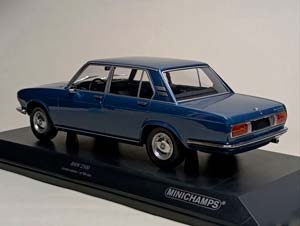 BMW 2500 -1968 MINICHAMPS 1:18 — фото 3