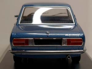 BMW 2500 -1968 MINICHAMPS 1:18 — фото 4