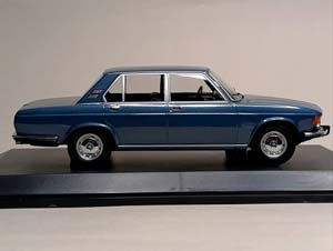 BMW 2500 -1968 MINICHAMPS 1:18 — фото 6
