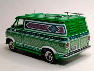 CHEVROLET G SERIES VAN 1974 GMP/ACME 1:18 — фото 6