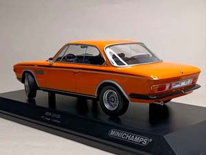 BMW 3.0 CSL -1971 MINICHAMPS 1:18 — фото 3