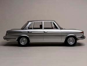 BMW 1800 TI -1965 MINICHAMPS 1:18 — фото 5