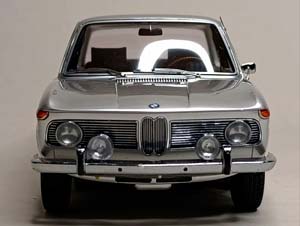 BMW 1800 TI -1965 MINICHAMPS 1:18 — фото 7