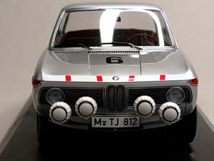 BMW 1800 TISA -1965 MINICHAMPS 1:18 — фото 2