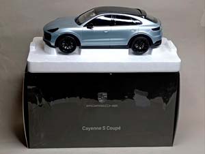 PORSCHE CAYENNE S COUPE SPORT PACKAGE 1:18 — фото 10