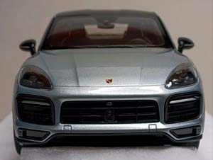 PORSCHE CAYENNE S COUPE SPORT PACKAGE 1:18 — фото 8