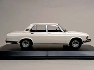 BMW 2500 -1968 MINICHAMPS 1:18 — фото 8