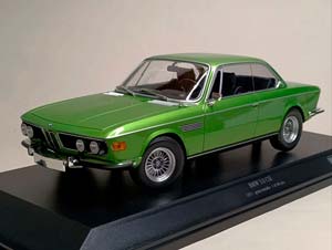 BMW 3.0 CSI -1971 MINICHAMPS 1:18