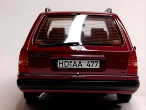 MERCEDES 300 TE S124 (W124) -1991 BOS 1:18 — фото 4