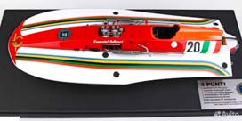 FERRARI MOLINARI 4 PUNTI MOTORBOAT  / ЛОДКА ФЕРРАРИ С БОКСОМ 1:18 BBR — фото 4
