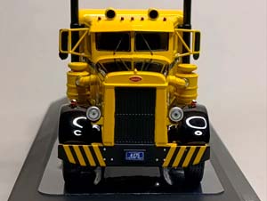 PETERBILT 350 -1952 YELLOW 1:43 IXO — фото 9