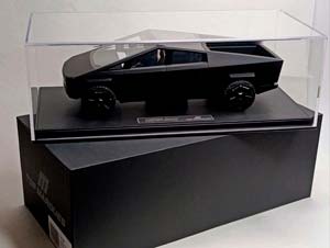 TESLA CYBERTRUCK MATTE BLACK 1:18 TOP MARQUES — фото 10