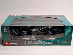 MERCEDES AMG F1 НАБОР ИЗ 4-Х МОДЕЛЕЙ (W12-W13-W14 AMG) HAMILTON + RUSSEL 1:43 BBURAGO — фото 8