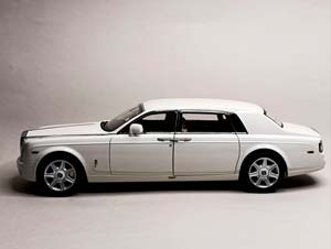 ROLLS-ROYCE PHANTOM ENGLISH WHITE 1:18 KYOSHO — фото 2
