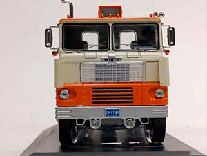 WHITE 7400 -1960 IXO 1:43 — фото 8