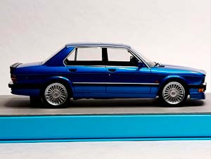 BMW ALPINA B10 3.5 (E28) LIMITED 1:18 — фото 5