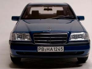 MERCEDES С 220 (W202) - 1995 BOS 1:18 LIMITED — фото 7