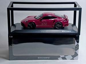 PORSCHE 911 (992) TURBO S COUPE 1:18 MINICHAMPS — фото 9