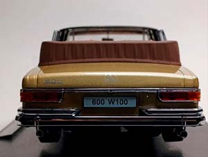 MERCEDES 600 LWB W100 LANDAULET 1964 GOLD 1:18 — фото 4
