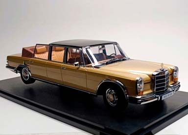 MERCEDES 600 LWB W100 LANDAULET 1964 GOLD 1:18 — фото 8