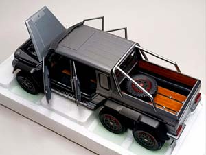 MERCEDES G63 6X6 PLATINUM MAGNO AUTOART 1:18 — фото 5