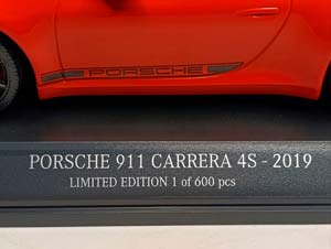PORSCHE 911 CARRERA 4S - 2019 MINICHAMPS 1:18 — фото 9