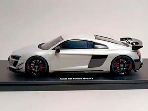 AUDI R8 V10 GT RWD 1:18 GT SPIRIT — фото 2