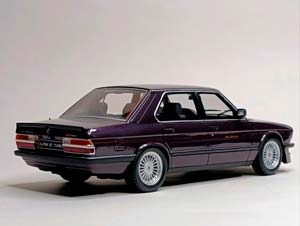 BMW ALPINA B7 TURBO (E28) VIOLET 1:18 OTTOMOBILE — фото 6