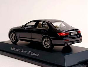 MERCEDES E-CLASS AMG LINE (W213) I SCALE 1:43 — фото 2