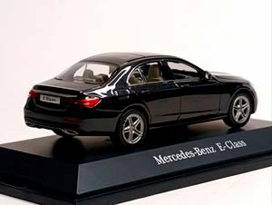 MERCEDES E-CLASS AMG LINE (W213) I SCALE 1:43 — фото 4