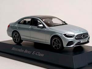 MERCEDES E CLASS AMG LINE (W213) I SCALE 1:43 — фото 7
