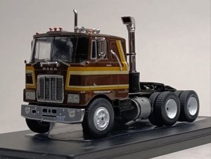 MACK SERIE F 1977 IXO 1:43 — фото 8