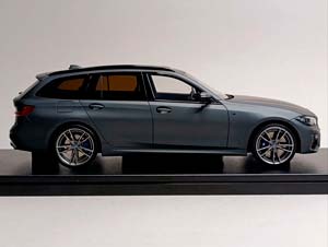 BMW M340I TOURING MATT GREY 1:18 GT SPIRIT — фото 6