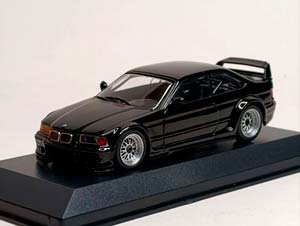 BMW M3 GTR (E36) -1993 MAXICHAMPS 1:43 — фото 1