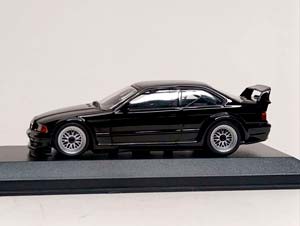 BMW M3 GTR (E36) -1993 MAXICHAMPS 1:43 — фото 2