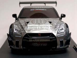 NISSAN GT-R (R35) 2020 SOLIDO 1:18 — фото 8