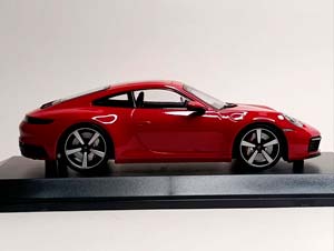 PORSCHE 911 CARRERA 4S 2019 MINICHAMPS 1:18 — фото 5