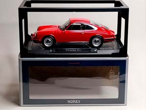 PORSCHE 911 L - 1968 RED NOREV 1:18 — фото 8