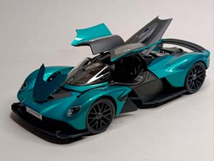 ASTON MARTIN VALKYRIE 1:18 MAISTO — фото 2