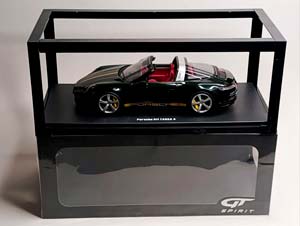 PORSCHE 911 TARGA 4 GREEN 1:18 GT SPIRIT — фото 10