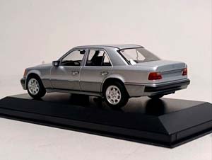 MERCEDES 500E V8 E500 W124 (ВОЛЧОК) 1:43 — фото 2
