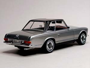 MERCEDES 280 SL "PAGODE" 1968 (W113) SCHUCO 1:18 — фото 6