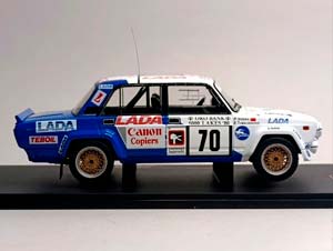 ВОЛЖСКИЙ АВТОМОБИЛЬ LADA 2105 VFTS #70 1986 (1000 ОЗЕР) 1:18 — фото 5