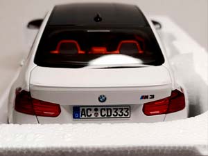 BMW M3 COMPETITION (F80) WHITE 1:18 NOREV — фото 4