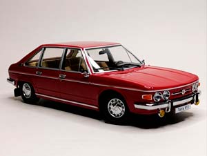TATRA 613 -1979 RED 1:18 TRIPLE9 — фото 6