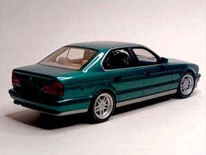 BMW M5 E34 (STYLING 37) 1:18 OTTOMOBILE — фото 3