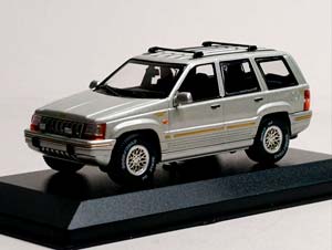 JEEP GRAND CHEROKEE SILVER 1:43 MAXICHAMPS — фото 8