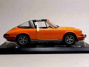 PORSCHE 911 T 2.2 TARGA -1970 NOREV 1:18 — фото 6