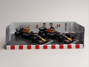RED BULL SET F1 - 2ШТ RB19 BBURAGO 1:43 — фото 2